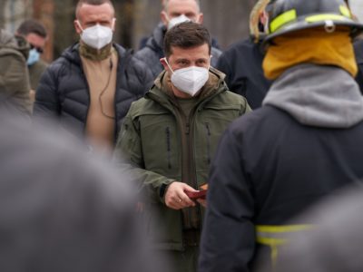 Ви наші справжні герої – Президент під час спілкування з рятувальниками  