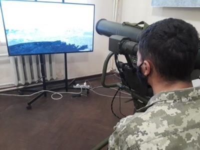 Як курсанти знищують ворожі танки з ПТРК, не виїжджаючи з вишу  