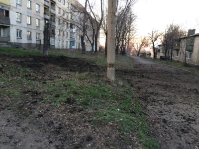 Бойовики обстріляли житловий район у Новотошківському