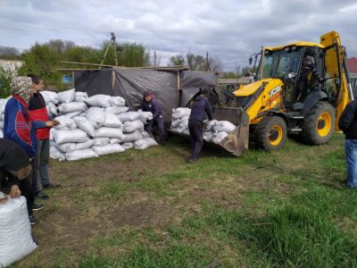 Військові Об’єднаних сил забезпечили місцевих мешканців вугіллям  