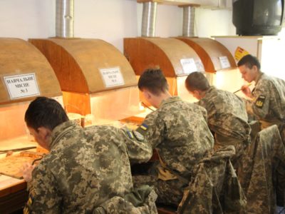 У Військовій академії (м. Одеса) через карантин навчальну практику організували в самому виші  