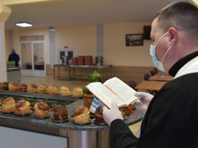 Як святкують Великдень в Академії сухопутних військ