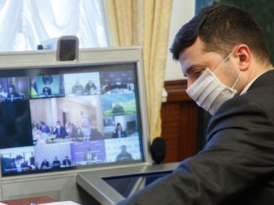 Перше щеплення від COVID-19 знижує ймовірність зараження на 76% – нарада у Президента  