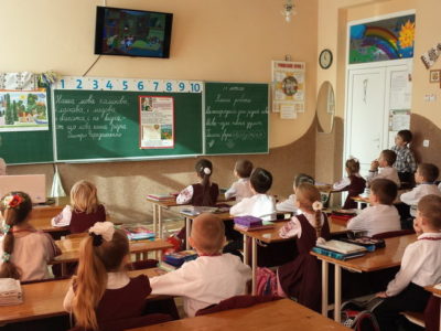 Заклади освіти не відкриються до 1 вересня  