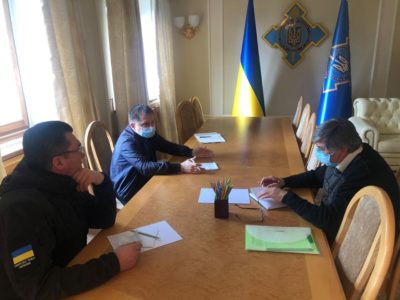 В Україні має бути створений єдиний інформаційно-аналітичний центр з вивчення інфекційних хвороб – РНБО