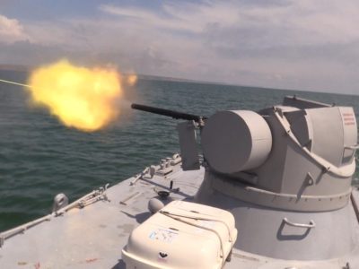 В Азовському морі відбулися артилерійські стрільби  