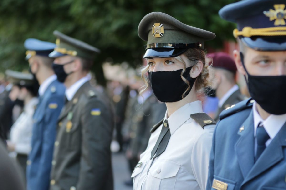 203 офіцери-зв’язківці поповнили армійські лави
