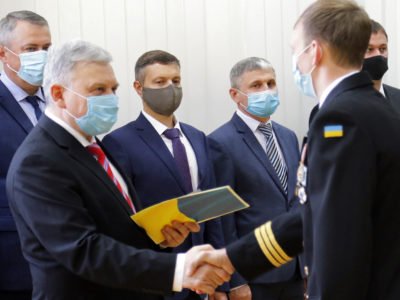 Міністр оборони взяв участь в урочистих заходах з нагоди випуску офіцерів Воєнно-дипломатичної академії імені Євгенія Березняка  