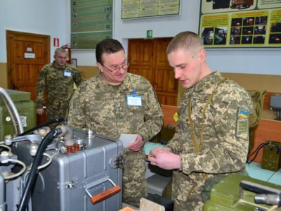 У Харківському інституті танкових військ очікують, що кількість дівчат на вступ до вишу в цьому році збільшиться у рази  