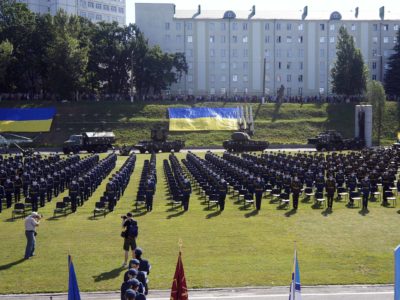 Лейтенанти-випускники: 2000-й рік проти 2020-го. Що змінилось?  
