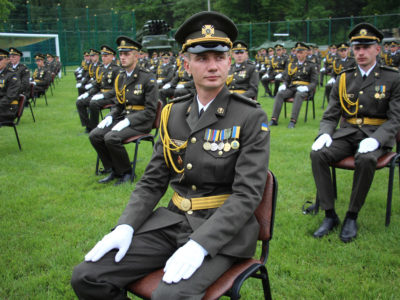 Урочисту церемонію випуску молодих офіцерів Національної академії сухопутних військ транслюватиме «Перший Західний»  