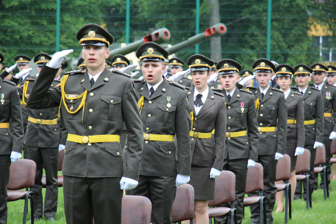 Львівські курсанти цього року  випускались, як американські у Вест-Пойнті