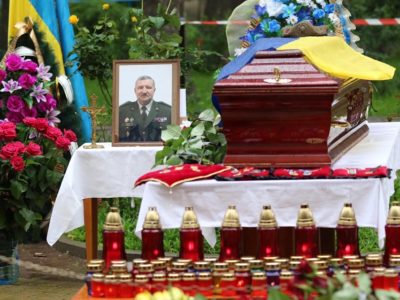 У Львові попрощалися з військовим медиком Іваном Гайдою  