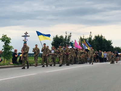 Україна прощається зі своїм героєм  