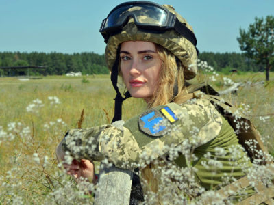 Старший солдат Мар’яна Савицька приїхала з Франції, щоб захищати рідну Україну від російського агресора  