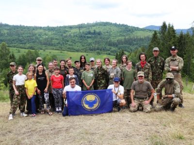 Як курсант-спецпризначенець навчає у Карпатах юних патріотів України  