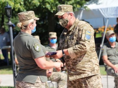 На Чернігівщині нагородили танкістів, які повернулися зі Сходу України  
