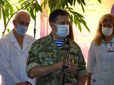 У Дніпрі найкращі лікарі провели медогляд та обстеження батьків загиблих героїв і захисників України