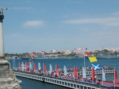 Україна передала Росії ноту протесту через парад у Севастополі  