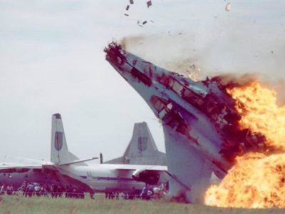Сьогодні 18-ті роковини Скнилівської трагедії — однієї з найбільших аварій в історії авіашоу  