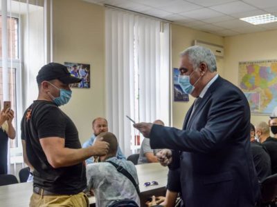 Добровольці АТО отримали посвідчення учасника бойових дій  