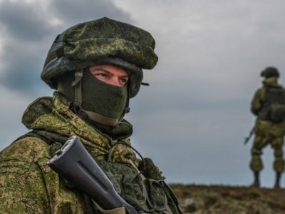 РФ проводить раптову перевірку військ в округах, шо межують з Україною  