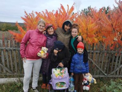 Розпочалася акція «Збери дитину, яка проживає на лінії розмежування, до школи!»  