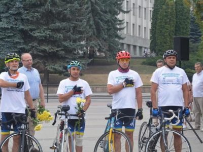 Велопробіг «Вшануємо пам’ять захисників України» вже в Тернополі  