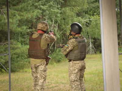 Артилерист повинен уміти стріляти не лише із гармати  