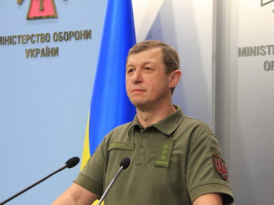 Про зміну знаків розрізнення на польовій формі одягу військовослужбовців ЗС України  