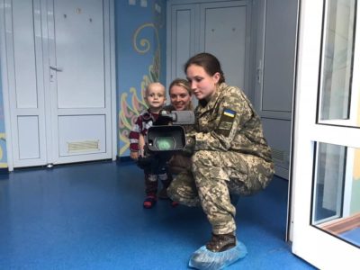 Дитячий янгол у пікселі  