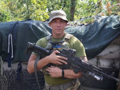 На початку війни був командиром відділення, нині вже ротний…  