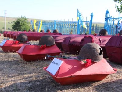 Cьогодні на Донбасі знайшли свій останній прихисток 135 воїнів Другої світової  