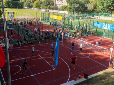 Подарунок до свята – новий спортивний комплекс  