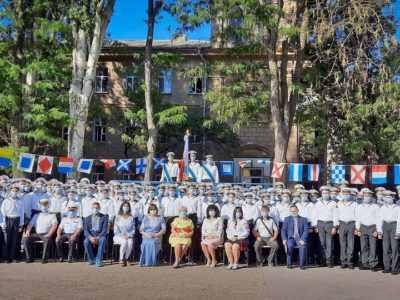 Щоб стати адміралом у майбутньому, слід почати з флотського ліцею  