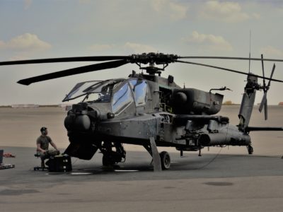 Армія США утилізує ударні вертольоти AH-64D Apache  