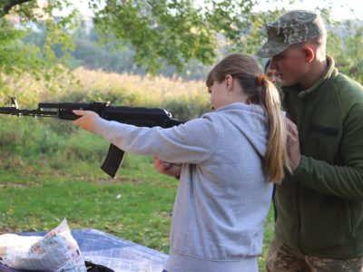 У Вінниці військові правоохоронці взяли участь у молодіжному заході “Козацькі забави”