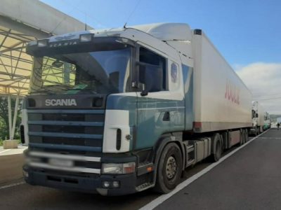 На тимчасово окупований Донбас доправлено гумвантаж