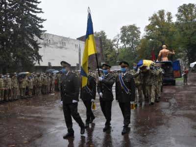 З військовослужбовцями, загиблими в авіатрощі Ан-26Ш, прощалися на Чернігівщині  