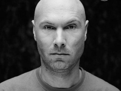 Український морпіх зазнав два важких поранення, але вижив під снайперським вогнем  