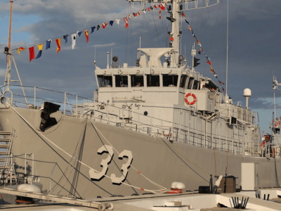 ВМС Болгарії отримали два мінні тральщики  