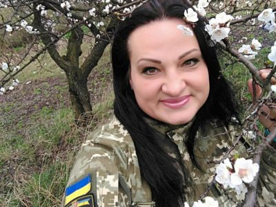 У Харкові відкрили меморіальну дошку Народному Герою України Яні Червоній