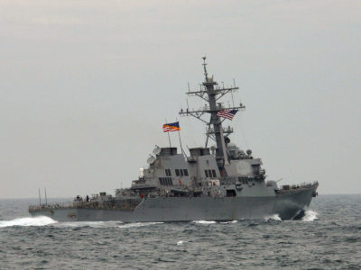 У відповідь на російські навчання до Баренцового моря повернувся есмінець США