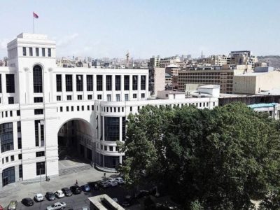 Вірменія заявила про готовність розпочати мирні переговори з Азербайджаном  