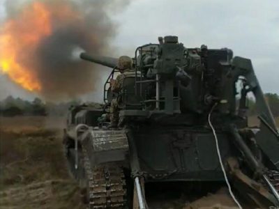 Як гармаші великого калібру проводили  бойові стрільби  