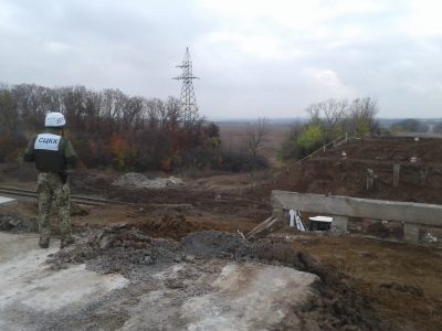 Українська сторона СЦКК продовжує відновлювати пошкоджену інфраструктуру Донбасу  