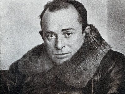 13 листопада народився Остап Вишня  