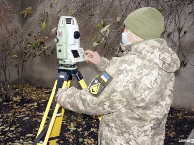 Близько 2,5 мільйонів топокарт передали на передову харківські картографи