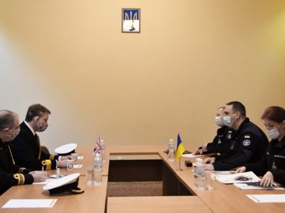 Керівництво ВМС України із представниками Великої Британії обговорили актуальні напрямки двостороннього співробітництва, зокрема, проєкт зі створення ракетних катерів