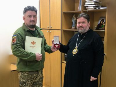 Українська церква нагородила військових медиків Харківського госпіталю  